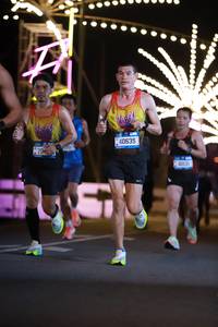 BIB: 0520, 40635
                            <button type="button" onclick="openModal(20255924)" class="btn btn-primary btn-sm float-right btn-popup" data-toggle="modal" data-target=".modal-high-quality">
                        <i class="fas fa-shopping-cart"></i> Add to Cart
                    </button>
                                            <button type="button" onclick="isThisMe(20255924, true)" class="btn btn-success btn-sm float-right btn-popup btn-isme hidden" data-toggle="tooltip" data-placement="bottom" title="นี่คือรูปของคุณใช่ไหม คลิกที่นี่เพื่อเอาเข้าอัลบั้ม">
                        <i class="fas fa-plus"></i> Add to album
                    </button>
                    <button type="button" onclick="isThisMe(20255924, false)" class="btn btn-warning btn-sm float-right btn-popup btn-isnotme hidden">
                        <i class="fas fa-ban"></i> Remove from album
                    </button>